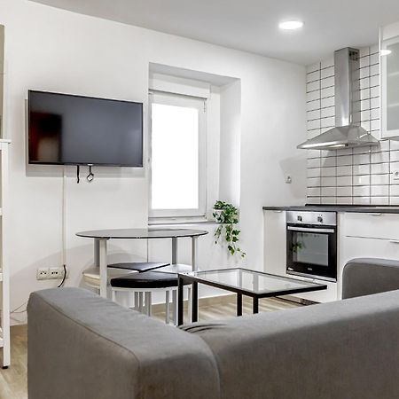 Apartamentos Pensamiento 马德里 外观 照片