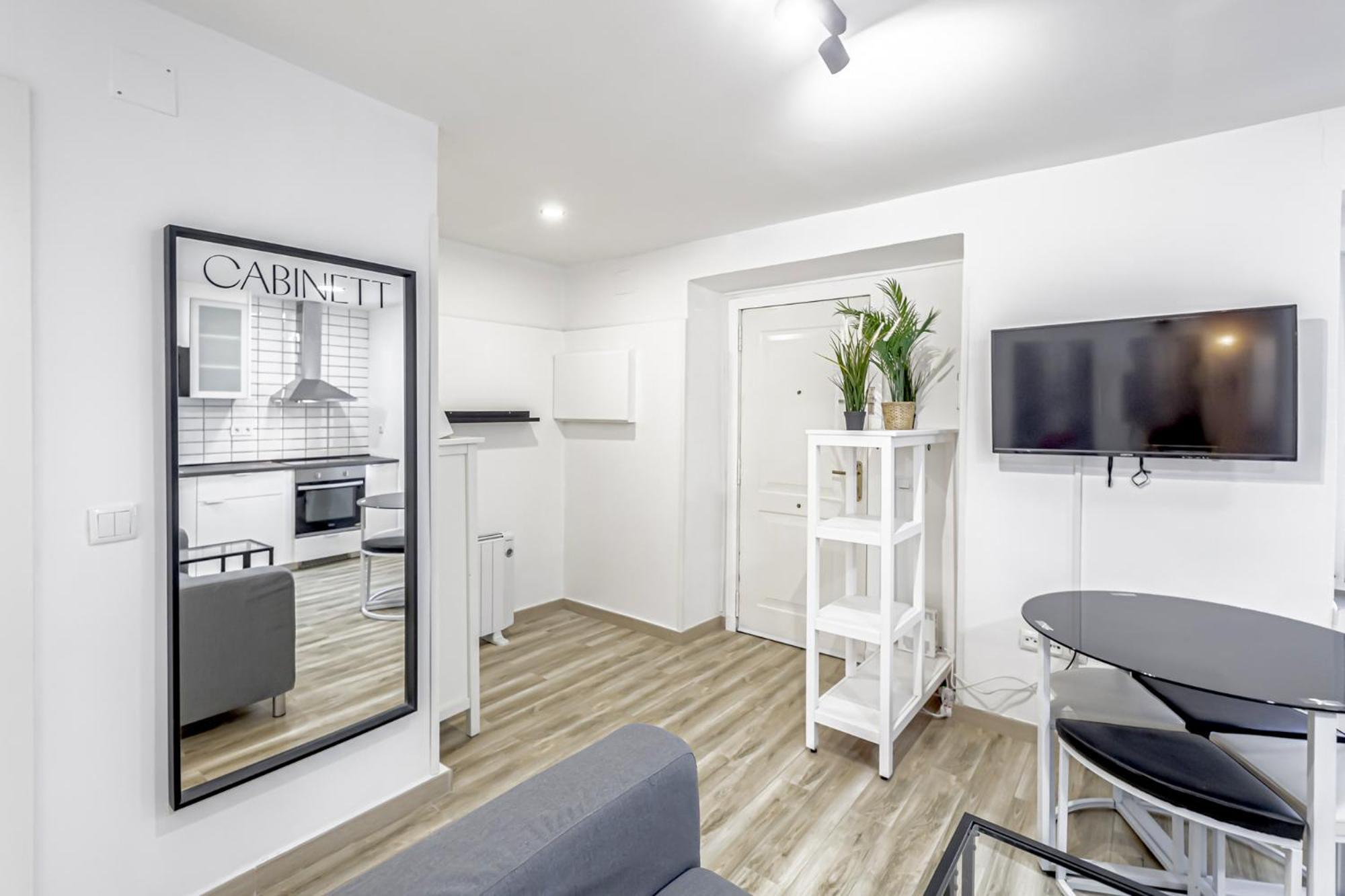 Apartamentos Pensamiento 马德里 外观 照片