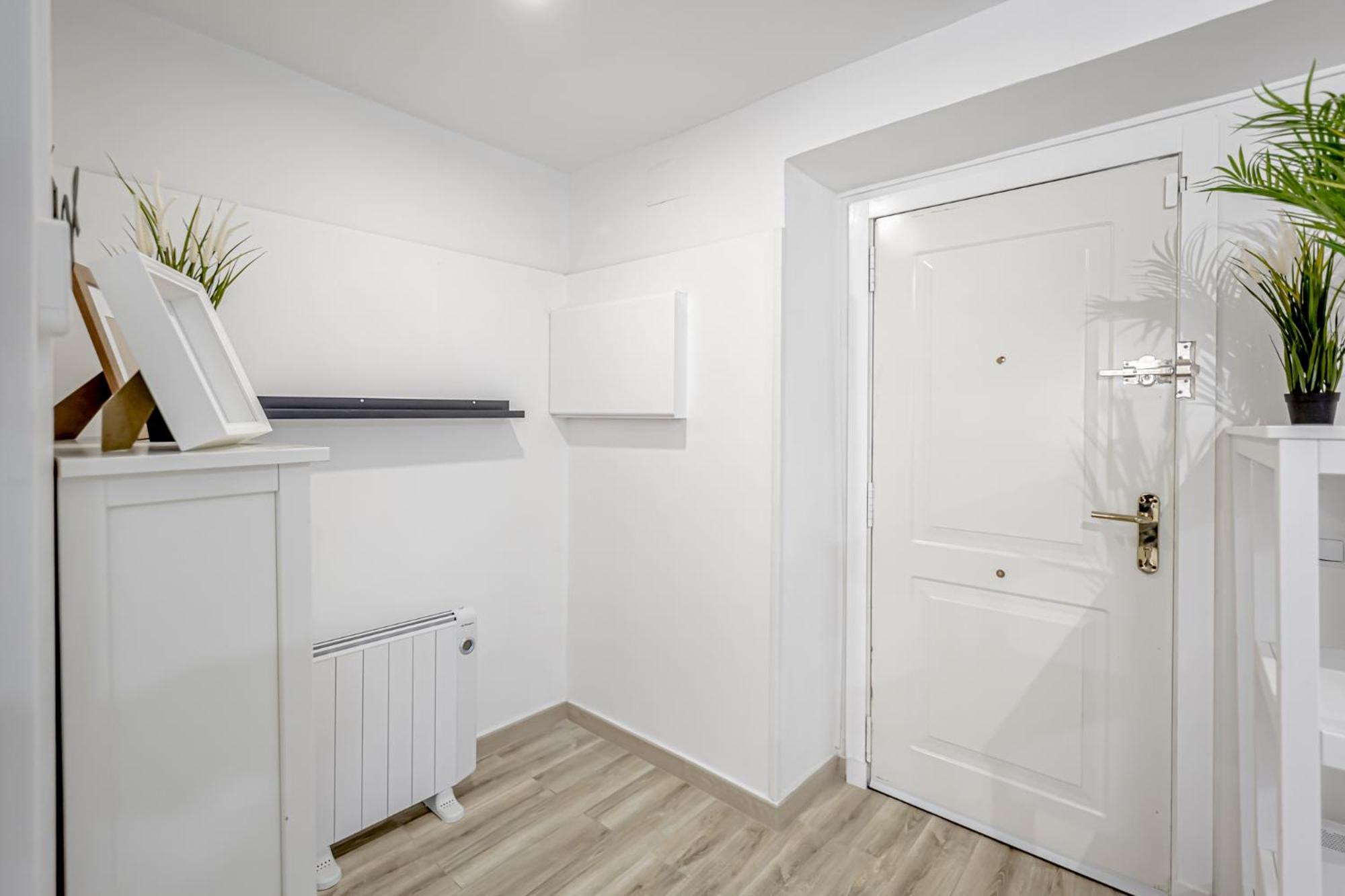 Apartamentos Pensamiento 马德里 外观 照片