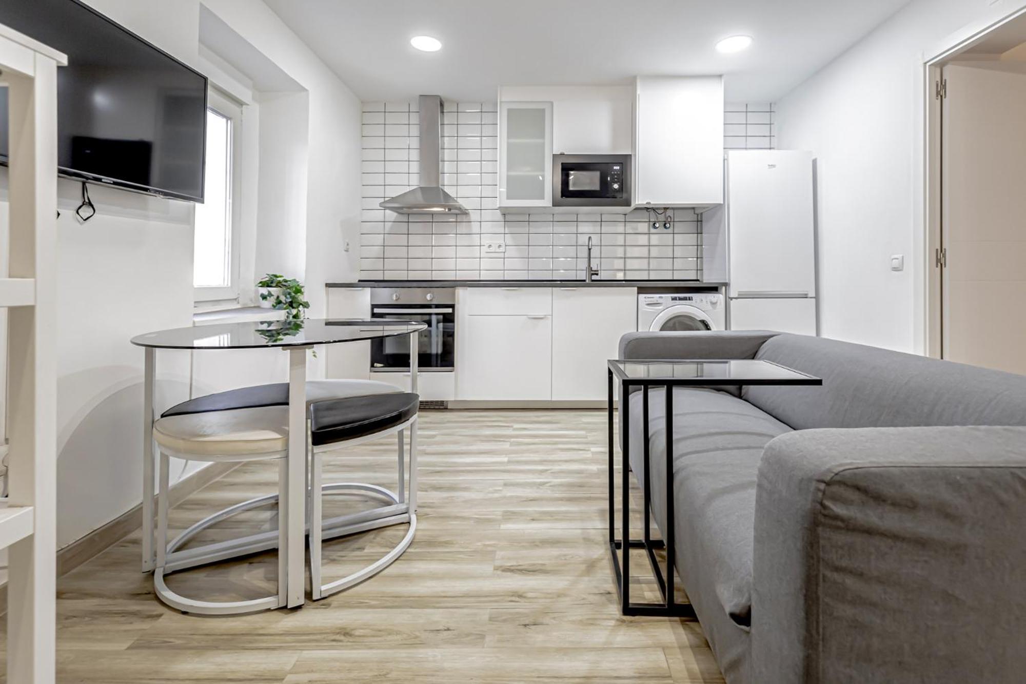 Apartamentos Pensamiento 马德里 外观 照片