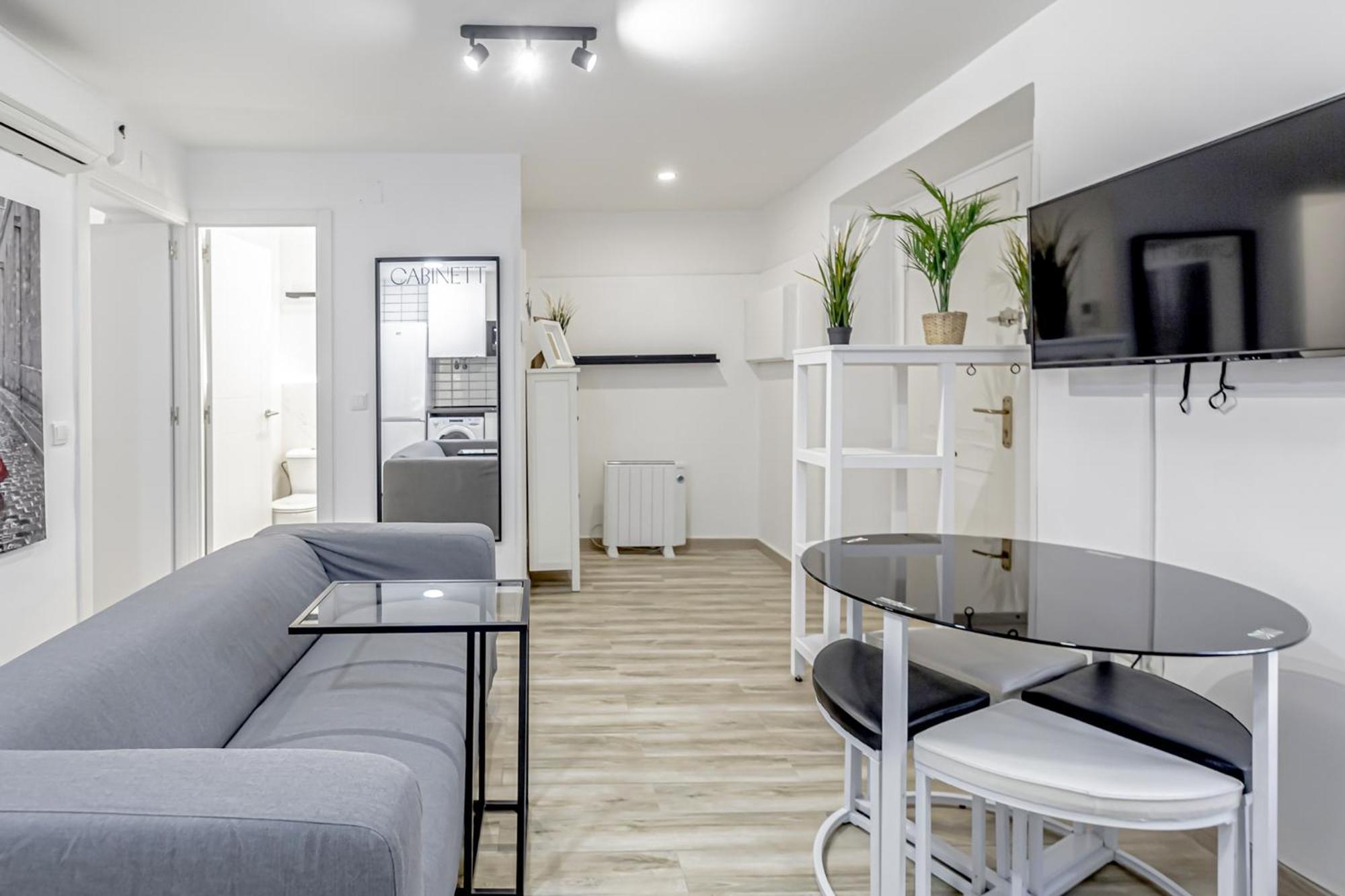 Apartamentos Pensamiento 马德里 外观 照片