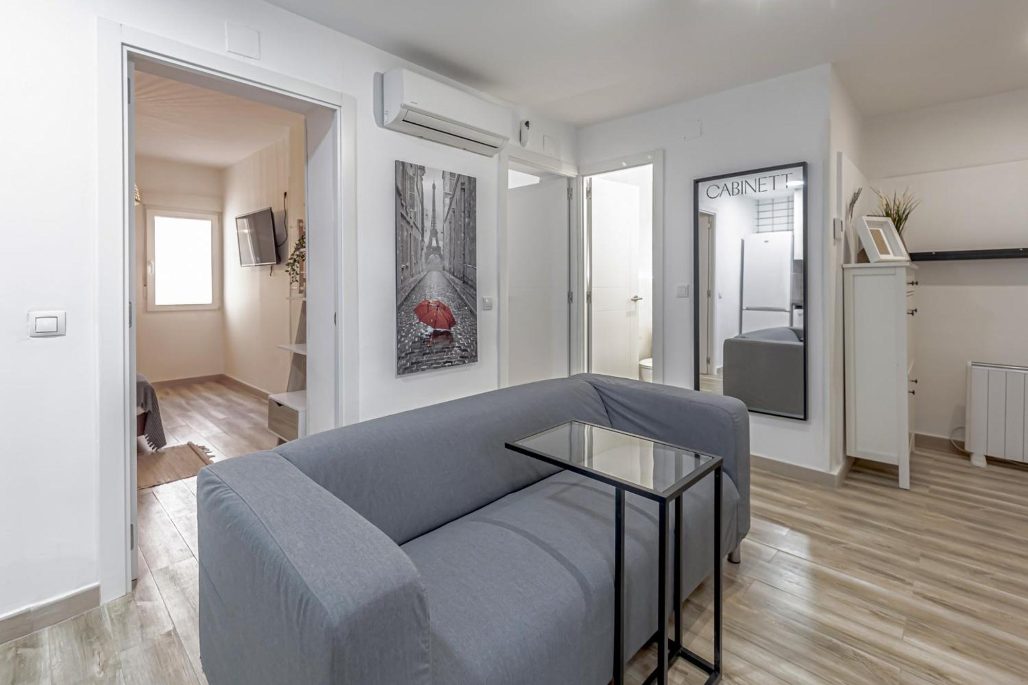 Apartamentos Pensamiento 马德里 外观 照片
